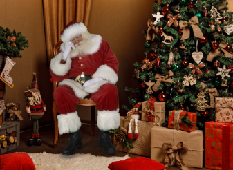 Capture Easter Bunny in Photos